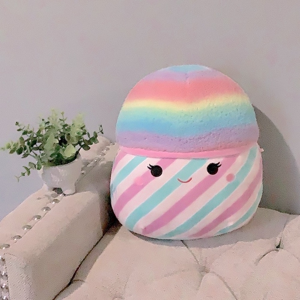 Squishmellow Snow Cone Plush-Bevin